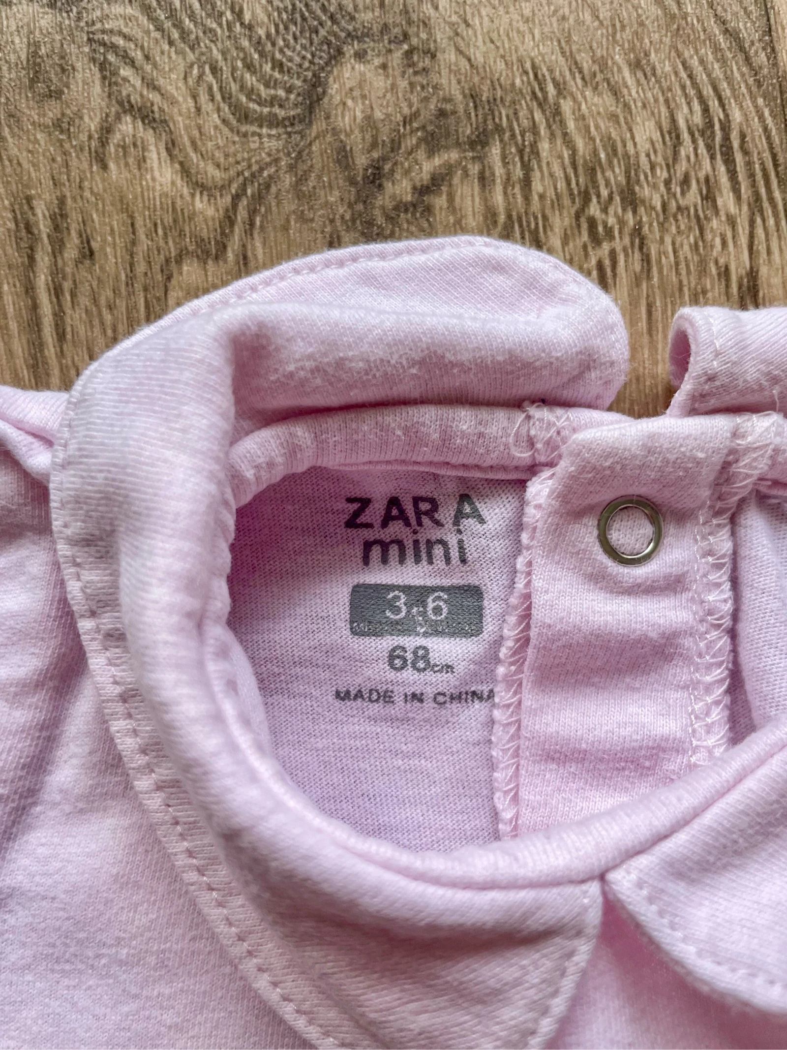 Lot of long-sleeve bodysuits for baby girls size 3 months – photo 15